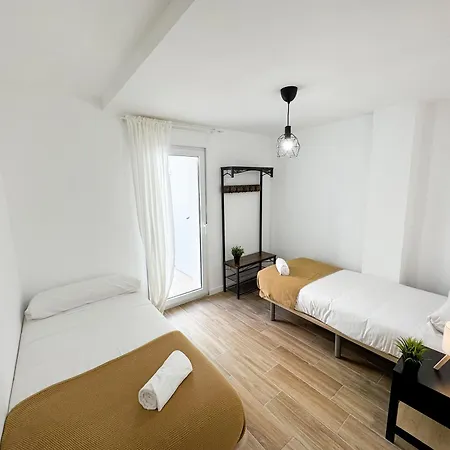 Leyenda Del Pilar - Turistea Apartamento Saragoça