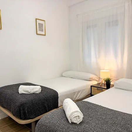 Leyenda Del Pilar - Turistea Appartement Zaragoza