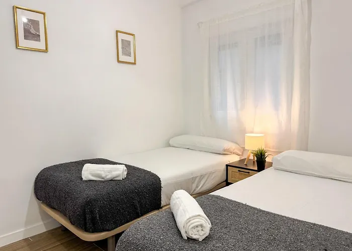 Leyenda Del Pilar - Turistea Appartement Zaragoza